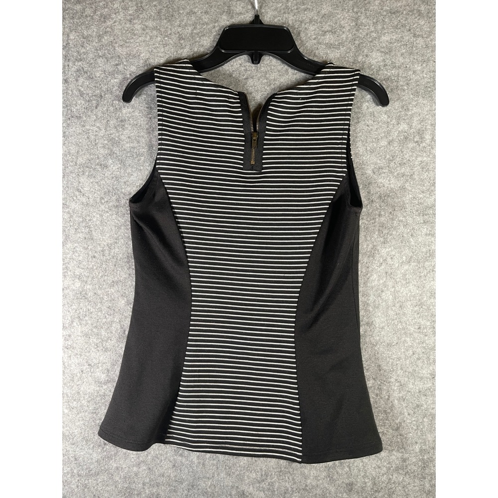 Monteau‎ Los Angeles Womens XS Black White Striped Sleeveless Zip Back Knit Top